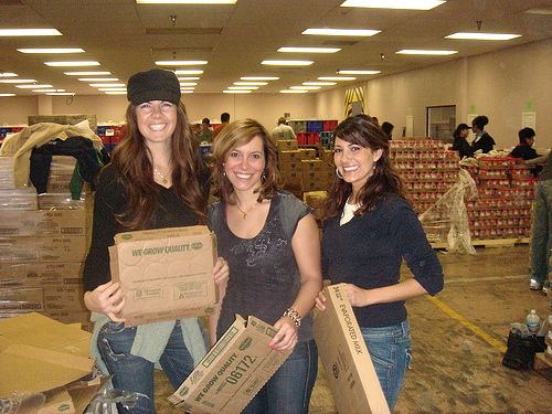 Alexa, Joey and I volunteering at the LA Food Bank.